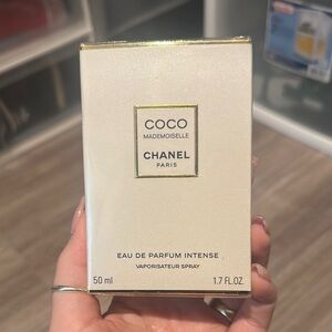 Chanel Coco Mademoiselle Eau de Parfum Intense